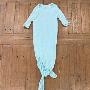 Little Sleepies sky blue bamboo knotted gown newborn